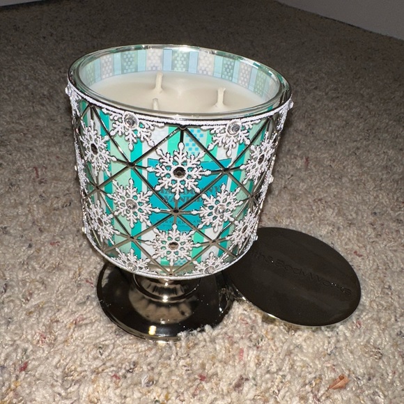 BBW geo snow ❄️ flake candle holder - Picture 10 of 13